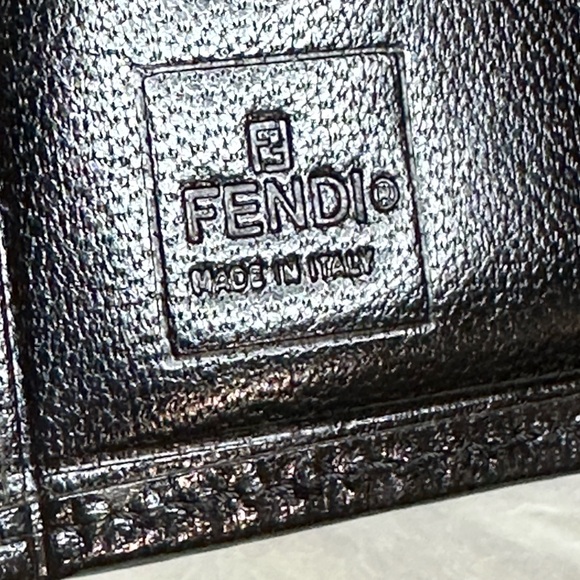 💯Authentic Fendi Short Wallet🍀 - Picture 8 of 13